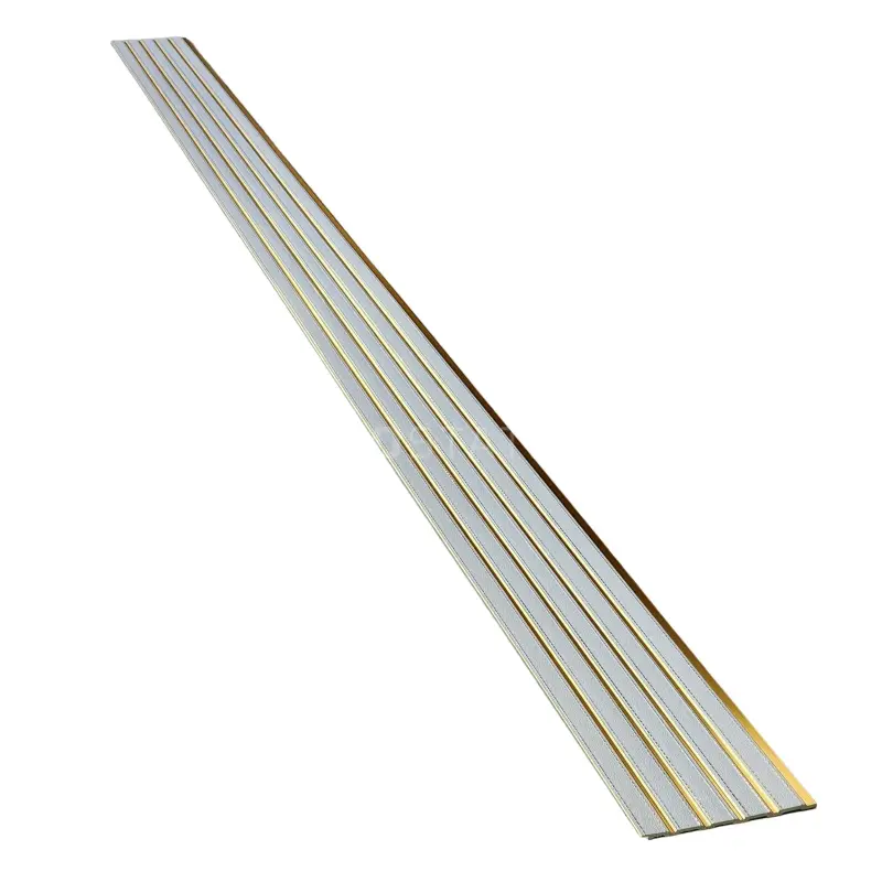 LuxeLine Gold